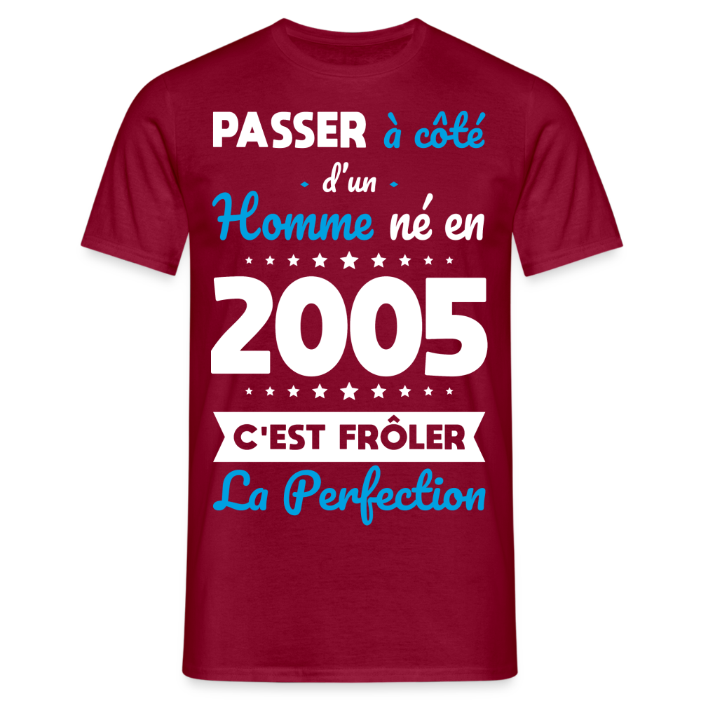 T-shirt Homme - Anniversaire 20 Ans - Né en 2005 - Frôler la perfection - rouge brique