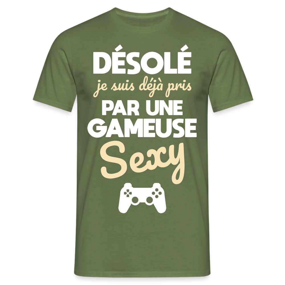 T-shirt Homme - Je suis pris par une gameuse sexy - vert militaire