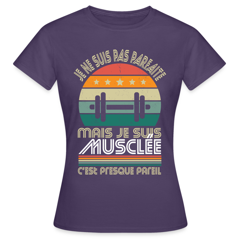 T-shirt Femme - Je ne suis pas parfaite mais je suis Musclée - violet foncé